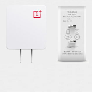 OnePlus USB Power Adapter White