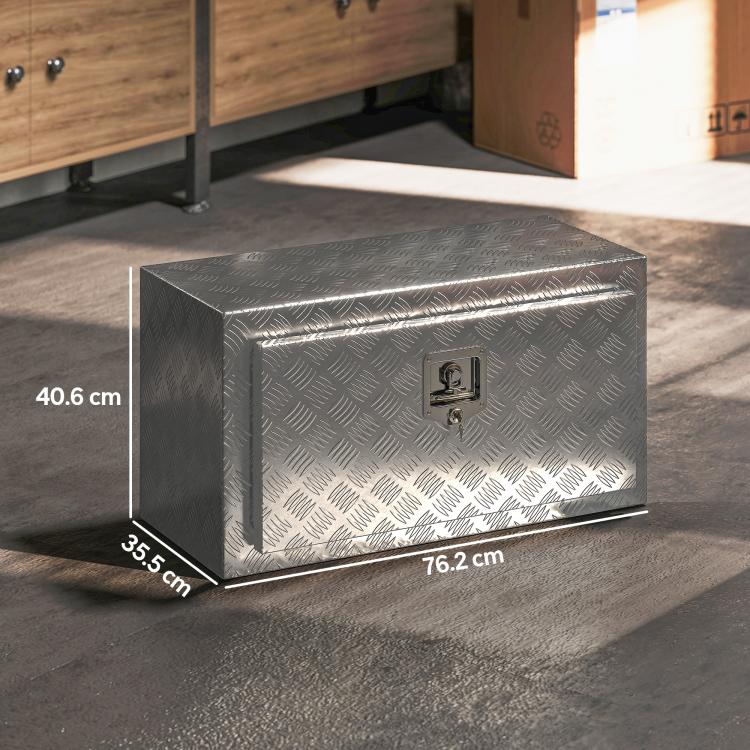 96L Aluminum Tool Box with Lock, 2 Keys, and Side Handle, 76.2x35.5x40.6 cm, Silver