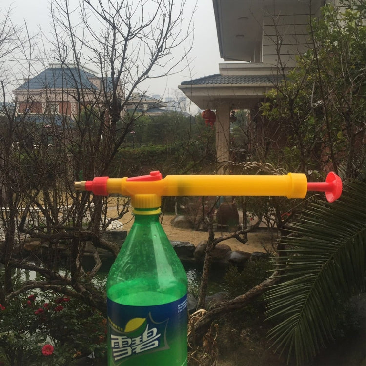 10pcs High Pressure Plastic Bottle Drink Beverage Trolley Gun Spray Reciprocating Sprayer Coke Bottle Sprayer Manual Pressure Sprayer, Random Color Delivery