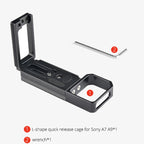 YELANGU CL6 YLG0712A Vertical Shoot Quick Release L Plate Bracket Base Holder for Sony A9 (ILCE-9) / A7 III/ A7R III — view 16
