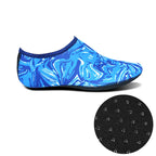 Non-slip Plastic Grain Texture Thick Cloth Sole Printing Diving Shoes and Socks, One Pair