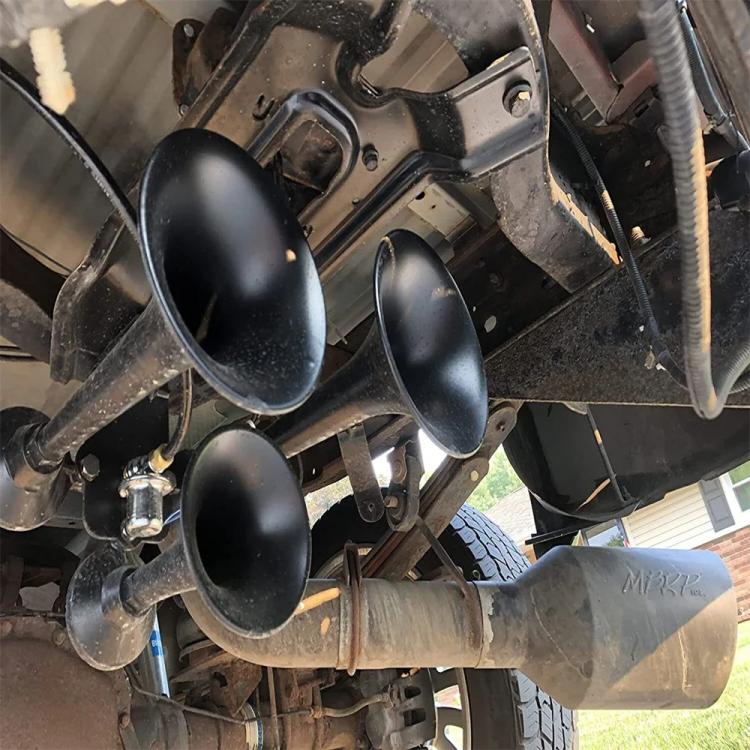 12V / 24V 600dB Car / Truck 3-Trumpet Super Loud Electric Horn, with M6 Air Nozzle and Leather Hose