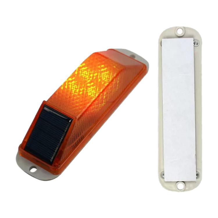 Solar Powered Nighttime LED Flashing Warning Light — Screw