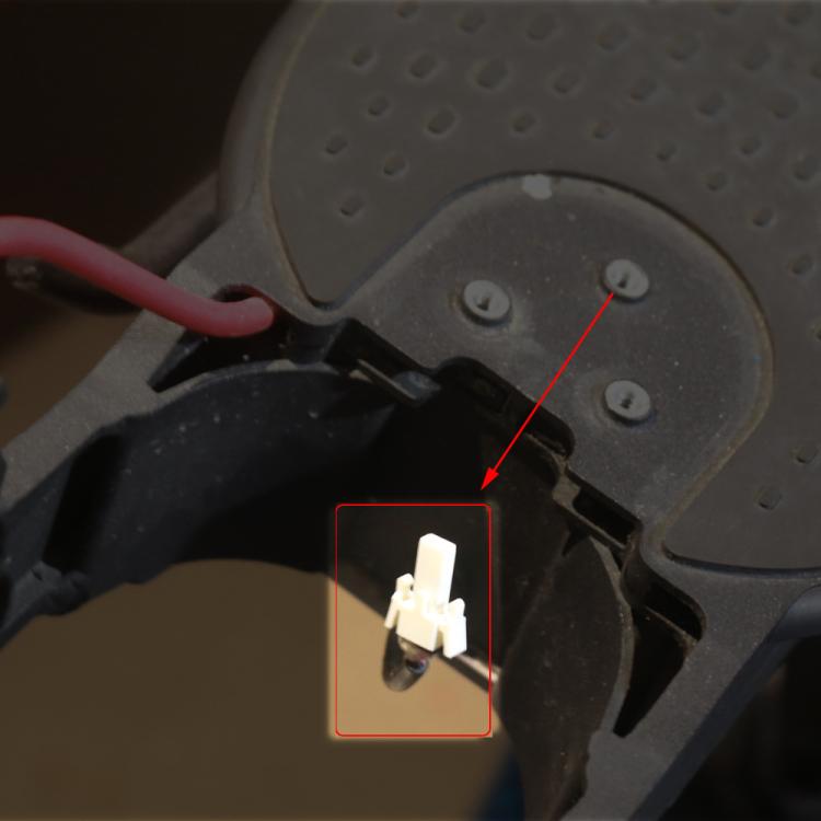 Electric Scooter Taillight Battery Connection Cable