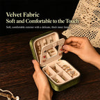 Portable Zippered Velvet Jewelry Storage Box — view 31