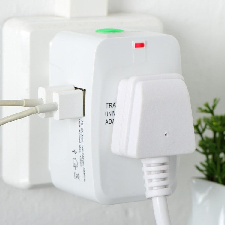 110-250V Multi-function Travel Universal Converter with Dual USB Interfaces, EU / UK / US / AU Plug — view 7
