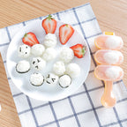 Cute Style Food-grade Sushi Rice Ball Shaker Mold with Spoon for Kids, Random Color Delivery, Spoon Shape