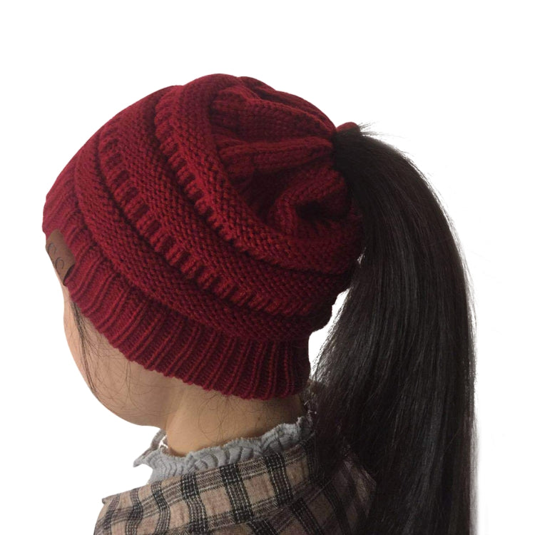 CC Letter Ponytail Cap Knitting Hat for Ladies
