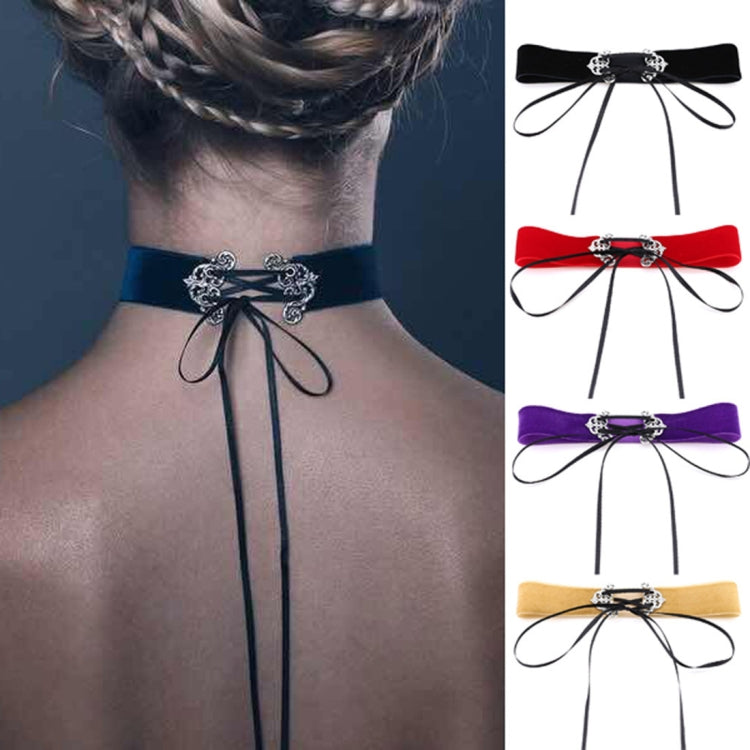 2 PCS European and American Fashion Street-snap Collar Hollow Alloy Velvet Choker Necklace, Random Color Delivery