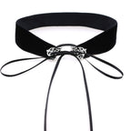 2 PCS European and American Fashion Street-snap Collar Hollow Alloy Velvet Choker Necklace, Random Color Delivery
