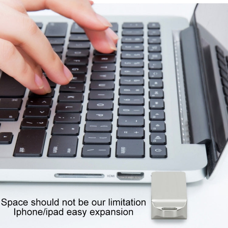 S31 3 in 1 32GB Micro USB 2.0 + USB-C / Type-C + 8 Pin Interface Metal Twister Flash Disk