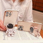 Electroplating Astronaut Holder Phone Case — view 20