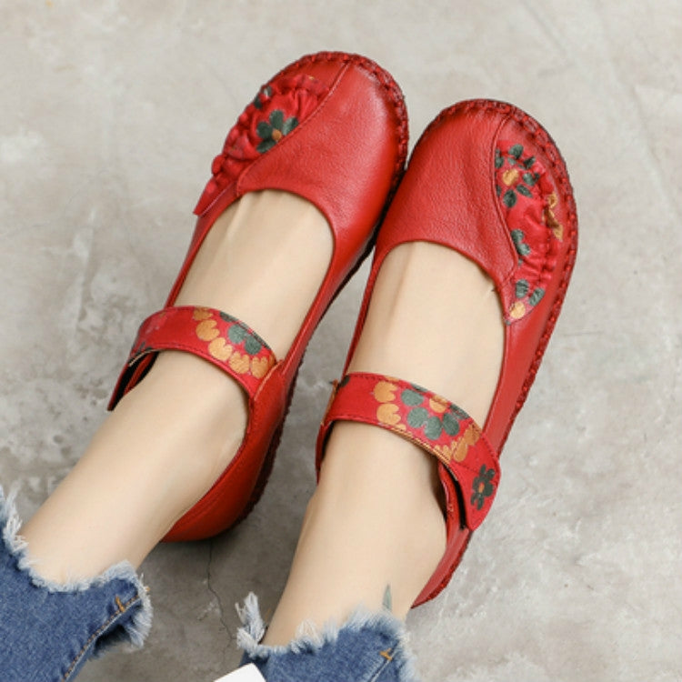 Flower Round Toe Soft Bottom Vintage Leather Flat Shoes — Red Sandals