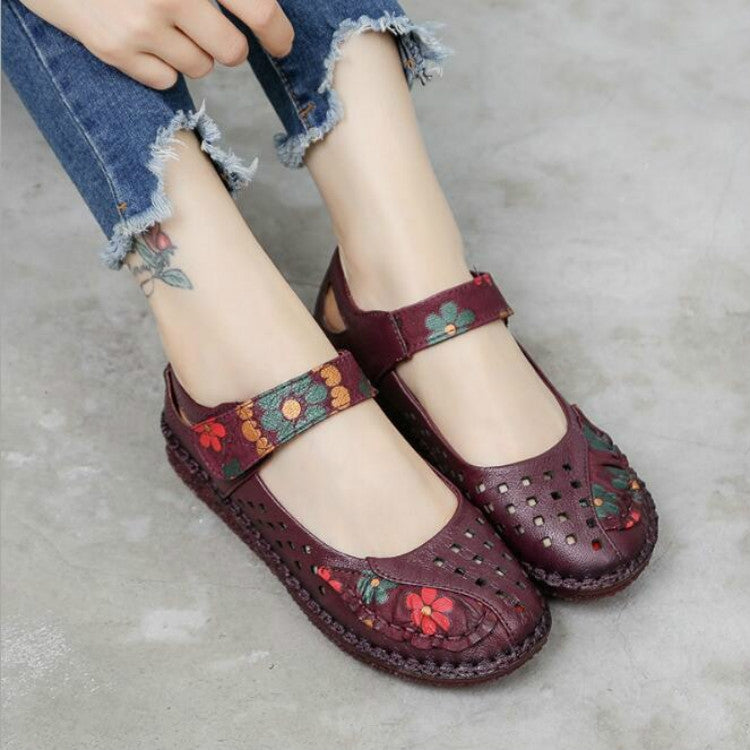 Flower Round Toe Soft Bottom Vintage Leather Flat Shoes — view 36