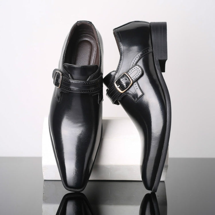 Pointed British Style Men Leather Shoes Buckle Low Heel Shoes — view 9