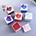 Paper Valentine Day Gift Box With Bow — Red