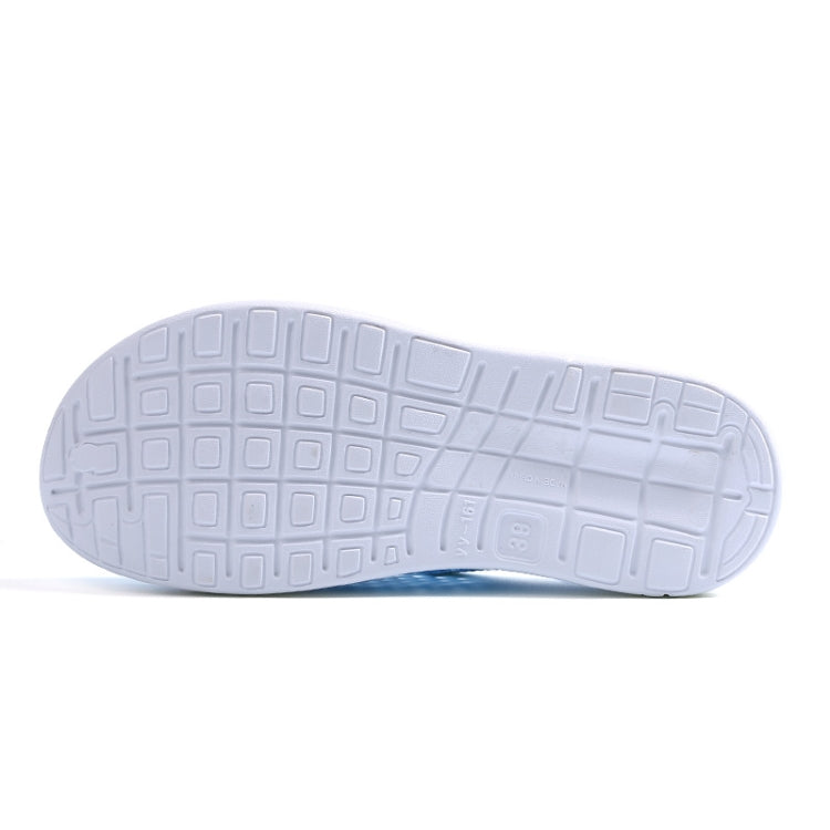 Hollow Hole Shoes Light and Breathable Home Half Slippers Beach Shoes for Women