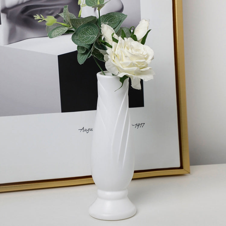 Petal Shaped Simple Drop-Proof PE Vase Imitation Porcelain Home Decoration Ornaments — Pink