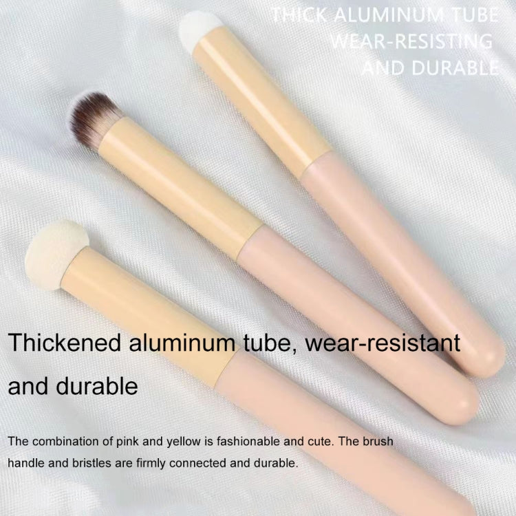 Wet and Dry Dual-use Portable Concealer Brush Multifunctional Beauty Tool — view 10