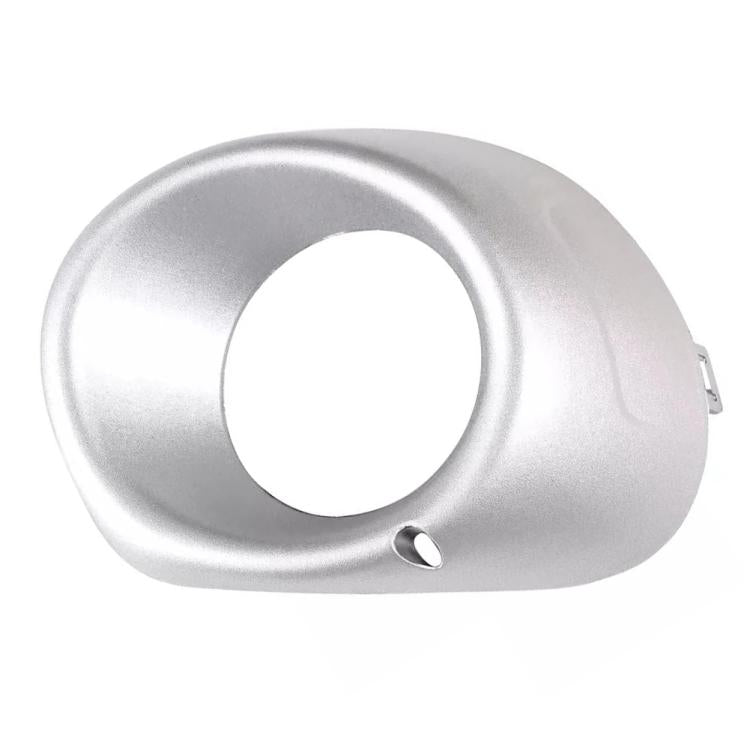 Car Fog Light Bezel For Mitsubishi Outlander 2013-2015 — Silver Right