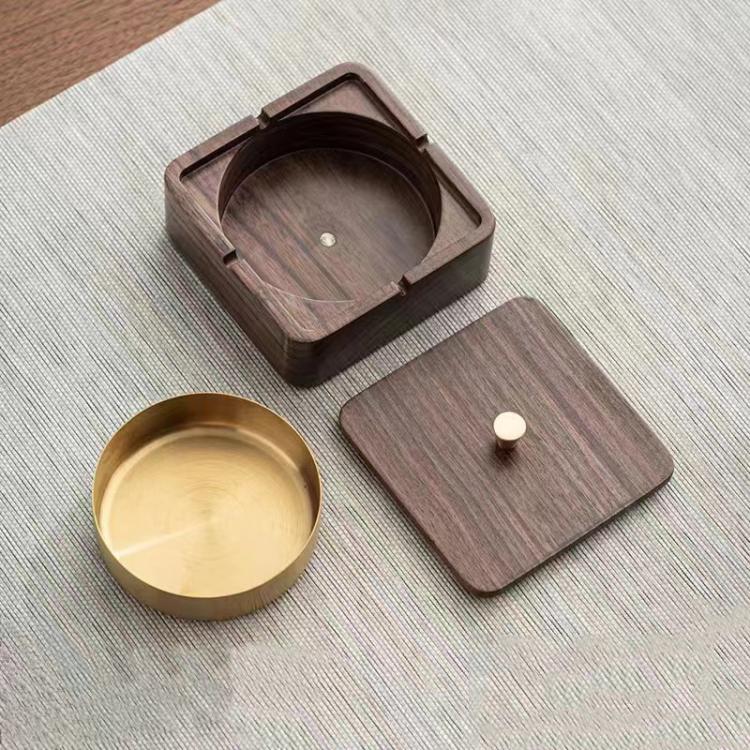 Magnetic Solid Wood Metal Ashtray Ash-Proof and Dust-Proof Design — Walnut Wood Round