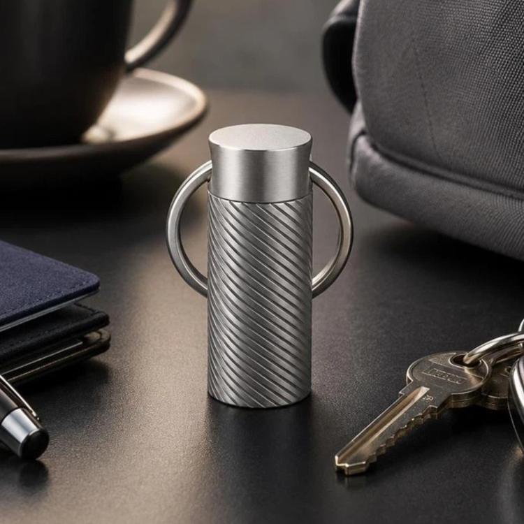 Mini Portable EDC Outdoor Sealed Titanium Alloy Waterproof Keychain