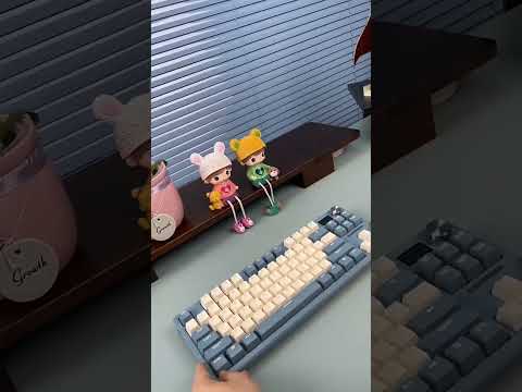 LANGTU LT84 Mechanical Luminous Keyboard, Style: Wired Single-mode Green Shaft (White) - YouTube Video