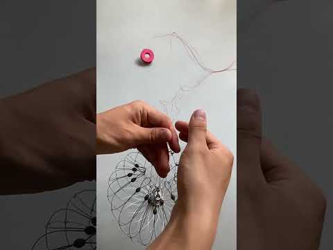 Diameter 52cm/16 Strands Automatically Retractable Crab Cage Wire Crab Opening And Closing Cage - YouTube Video
