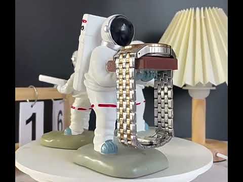 Astronaut Spaceman Wireless Charging Holder For Apple Watch - YouTube Video