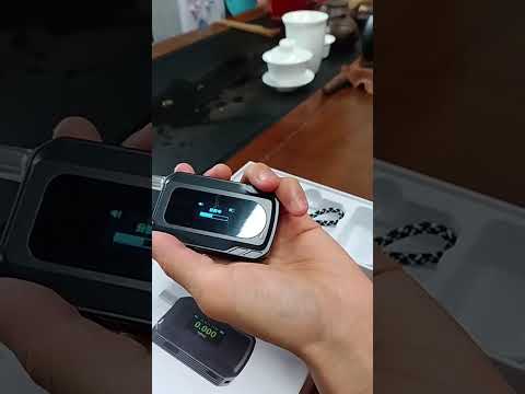 D2000 HD IPS Screen Portable Blow-Type High-Precision Alcohol Content Tester(Black) - YouTube Video