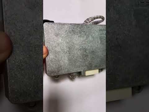 D2S Xenon Lamp Ballast HID Ballast 85967-50020 For Toyota Crown / Lexus ES300 - YouTube Video