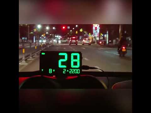 Kingneed C80 4.5inch HUD Car Head-up Display GPS Speed Meter Overspeed Alarm Mileage Altitude Clock(Black) - YouTube Video