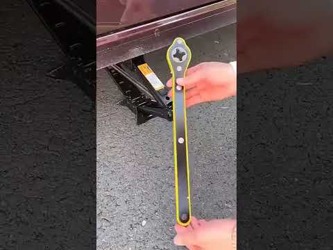 0.8ton Car Labor Saving Hand Cranked Lever Stand Scissor Jacks - YouTube Video