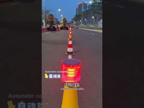 C3 Solar Traffic Light Roadblock Warning Light(Metal Bracket) - YouTube Video