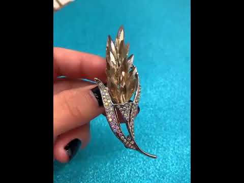 2 PCS Multi-color Crystal Wheat Brooches Women Rhinestone Brooch Pin Fashion Flower Style Jewelry Coat Dress Corsage - YouTube Video