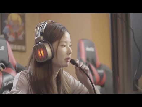 Yanmai G22 USB Desktop Computer Microphone (White) - YouTube Video