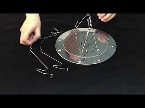 Outdoor Stainless Steel Toast Rack 4 Slice Toast Bread Pan Camping Barbecue Rack Foldable Bakeware - YouTube Video