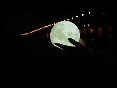 8cm Touch Control 3D Print Moon Lamp, USB Charging White + Yellow Light Color Changing LED Energy-saving Night Light with Wooden Holder Base - YouTube Video