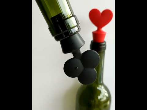 Silicone Wine Stopper Poker Series Wine Stopper(Black Peach Heart) - YouTube Video