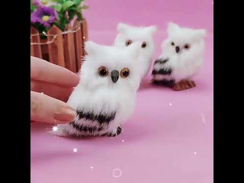 Simulation Owl Christmas Gift Christmas Decoration - YouTube Video
