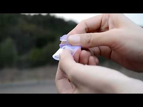 Non-Porous Suction Cup Car Mesh Sunshade(Black Rear Block+Black Side Block x 4) - YouTube Video