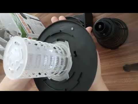 Wall-mounted Solar Powered Mosquito Killer Lamp - YouTube Video