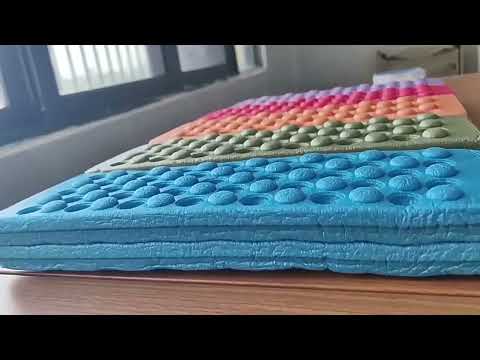 Outdoor EVA Moisture-Proof Portable Folding Cushion, Random Colour Delivery(39x28cm) - YouTube Video