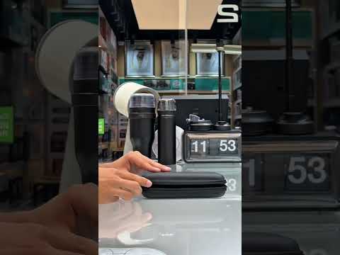 APEXEL APL-22XDG9 22X External Camera Adjustable Focus Mobile Phone Lens(10 in 1) - YouTube Video