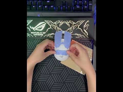 Snowflake Pattern Anti-slip Mouse Stickers For Razer Viper Ultimate Black Half Surround - YouTube Video