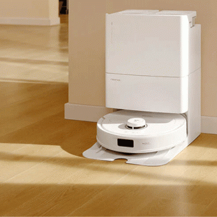 Roborock Qrevo MaxV Robot Vacuum Cleaner