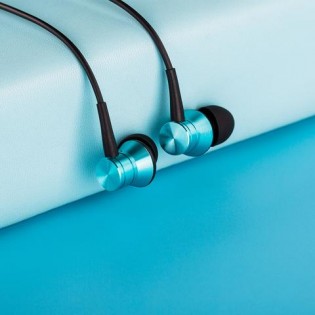1More Piston Fit In-Ear Headphones Teal
