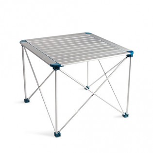 Early wind outdoor folding table