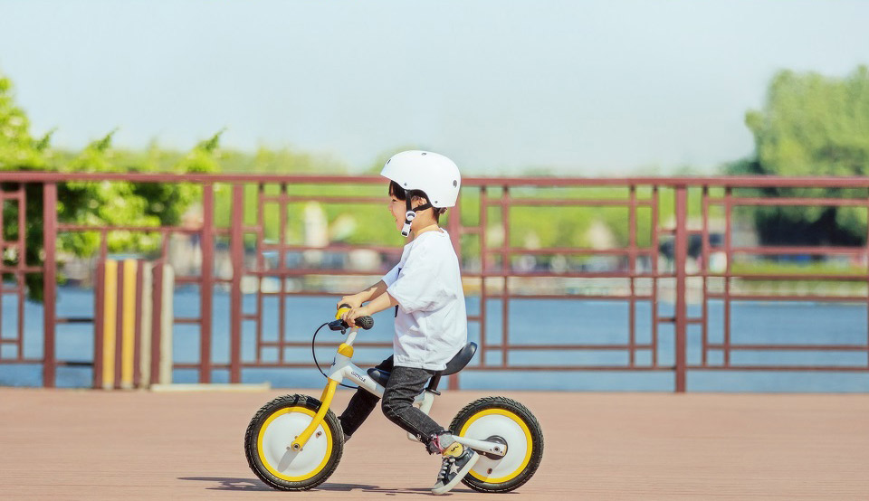 QiCycle Kids safe bike